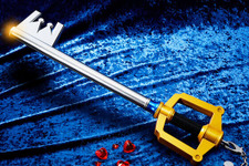 『キングダム ハーツ』のキーブレードが電子玩具仕様に！まほうの強さで光が変化、BGMを鳴らしながら戦える 画像