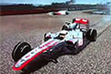 クラッシュシーンも収められた『F1 2010』直撮りゲームプレイ映像 画像