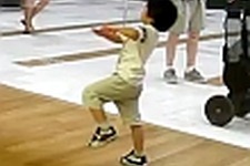 切れ味抜群な少年が踊る『Dance Central』の映像がすごい 画像