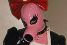 本日の一枚 『イヤ過ぎるキャサリンのコスプレ』 画像