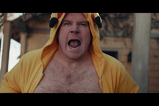 中年ピカチュウ、キレた！『ポケモン Let's Go! ピカチュウ』ただのコスプレ感漂うパロディ動画 画像