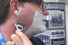 GDC 09: ゲーマー用ひげそりGillette FUSION POWER GAMERの切れ味リポート動画！ 画像