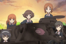 『World of Tanks』×「ガールズ＆パンツァー」コラボ企画！2013年末限定、秋葉原で流れた「秋山優花里」時報映像をネット公開 画像