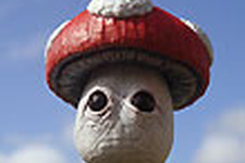 気味悪いキノコや青甲羅のクリスマス装飾品が海外オークションで出品中 画像