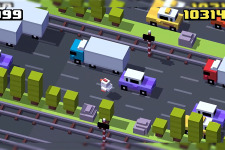 クラシック名作ACT『フロッガー』の亜種『クロッシーロード』限界スコア達成でギネス登録―3カ月で10億円以上稼いだゲームに新たな記録 画像