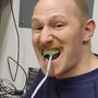 ValveのエンジニアBen Krasnow氏による「舌を使った入力装置」の実験映像