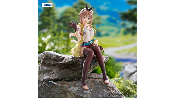 太ももが蓋を抑えてくれる！「ライザ」ぬーどるストッパーフィギュアが登場