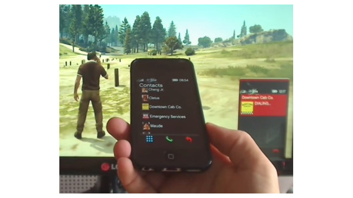 PC版『GTA V』ゲーム内スマホを現実のスマホで操作！タッチとスワイプでタクシー手配も