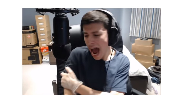 『マイクラ』ゲーム内ダメージをリアルに反映！―海外Youtuberが電気ショッカーを着用してのプレイ動画を公開