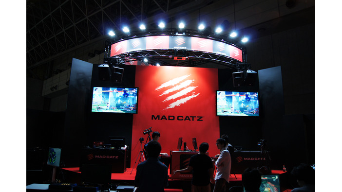 【TGS2014】格ゲー対戦イベントや日本未発表の製品展示も！Mad Catzブースレポート