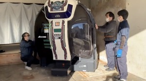 あの巨大筐体がお届け完了！『機動戦士ガンダム 戦場の絆』P.O.Dプレゼント当選者への受け渡しを報告 画像