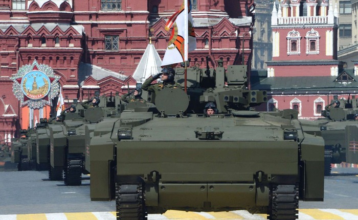 ロシア軍の新型戦闘車両はPS風ゲームパッドで操縦、メーカーが明らかに