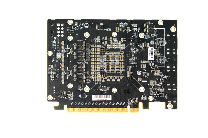 AMD、小型最新ハイエンドグラボ「RADEON R9 Nano」発表！「R9 Fury X」に近いカタログスペックに