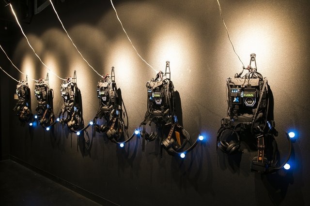 時代がセガに追いついた!ジョイポリス「ZERO LATENCY VR」と20年前のVRアトラクション「VR-1」