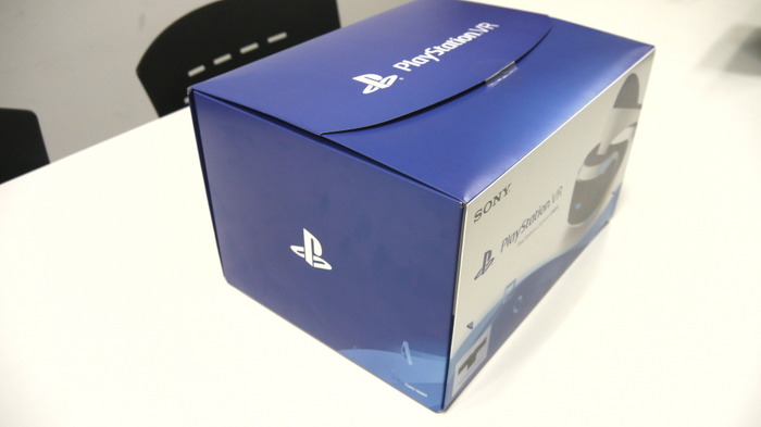 PlayStation VRが編集部に到着！早速開けてみた