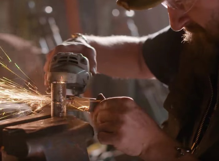 海外鍛冶屋が『オーバーウォッチ』ゲンジの手裏剣&カタナを制作！これぞプロの仕事…