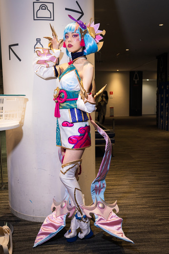 イブリン/Ann(Twitter:@annl_o_l)、撮影:乃木章