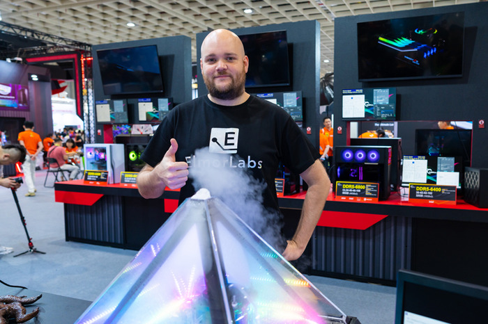 パソコンからビールが出てきた!カオスなカスタムPCで会場を熱くした「G.SKILL」出展PCたち【COMPUTEX 2023】