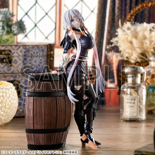 樽に寄りかかり抜群のプロポーションを見せつけ！『ライザのアトリエ』ライザ、リラのプライズフィギュア登場
