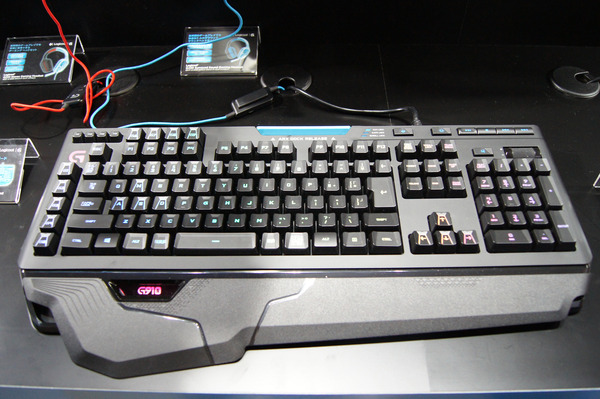 【画像】【TGS2014】Logicoolのキーボード新製品「G910」の本質に迫る、Logitech本社開発者インタビュー (2/7