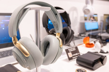 【世界初】『GTA VI』も『バイオ9』もこれ使って遊びたい！ ハイレゾ認証無線ゲーミングヘッドセット「Arctis Nova Elite」 画像