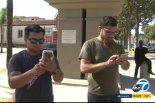 『ポケモンGO』プレイ中の米海兵隊員、街で殺人未遂犯をゲット 画像