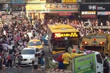 怪獣映画並みの大騒ぎ！台湾で『ポケモンGO』ブームが深刻化 画像