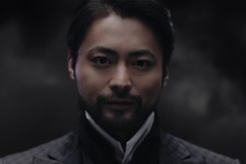 PS4新TVCM全国オンエア決定―山田孝之が剣を抜いて巨大な敵に立ち向かう！ 画像