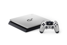 「PlayStation 4 グランツーリスモSPORT リミテッドエディション」発売決定、数量限定の特別デザインモデル 画像