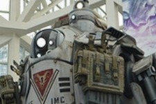 E3 2013: これが『Titanfall』の主役メカTitanだ！現地に登場した巨大ロボットを詳細フォトレポート 画像