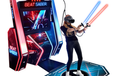 VRリズムゲーム『Beat Saber』アーケード版が日本初登場！那須ハイランドパークでライトセイバーを振るおう 画像