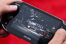 快適な動作を実現、PS Vita版『Injustice: Gods Among Us』の直撮りプレイ映像が公開 画像