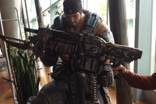 Insomniac Gamesインターン生の医療費捻出のため『Gears of War』開発スタッフがランサーのレプリカをebayに出品 画像
