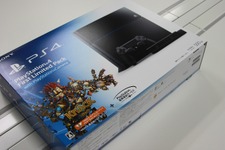 【PS4発売特集】日本版PS4を開封し、海外版と比較してみた 画像
