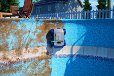 プール清掃シム『Pool Cleaning Simulator』トレイラー公開―高級住宅街、市営の掃除はもちろん動物駆除も 画像