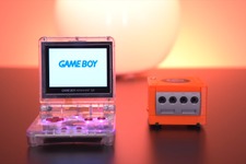 もう鈍器とは言わせない？海外ユーザーがミニサイズのゲームキューブを製作―GBA SPより小さい小型化ぶり 画像