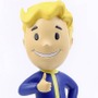 『Fallout 76』全長38cmのVault-boyボブルヘッドが海外で発売、通常版より3倍巨大なメガサイズ！