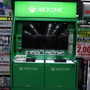 【Xbox One発売特集】発売当日をフォトレポート、開店前の秋葉原ヨドバシカメラに並ぶファン
