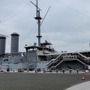 トークショーの会場となった「記念艦三笠」。引退して99年とはいえ立派な巨大戦艦。これが、みかさロボになったのだ（メタバース上ですが）。