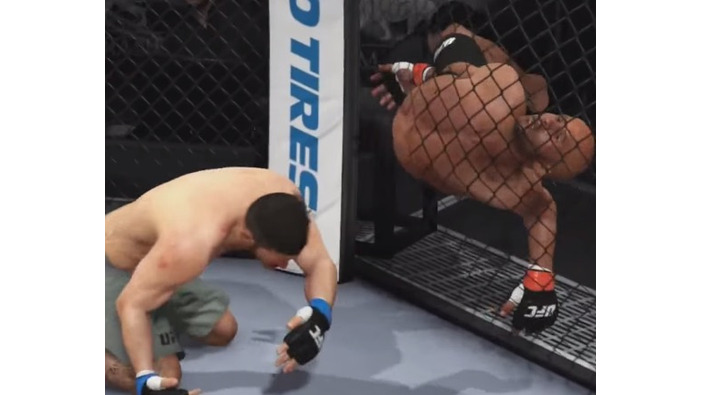 金網越しに投げ技炸裂！格闘ゲーム『EA SPORTS UFC』グリッチ映像集