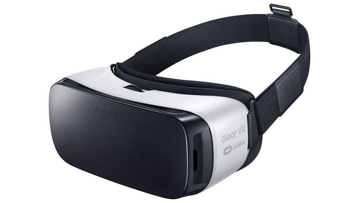 VRヘッドセット「Gear VR」海外ストアで予約受付開始―価格は99ドル