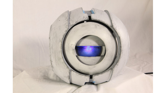海外ファンが『Portal 2』Wheatleyのレプリカを制作―感情豊かに喋って動く！