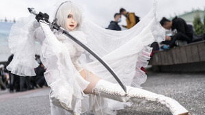 【コスプレ】『ニーア オートマタ』2Bの花嫁衣装が透明感に溢れすぎている。ニーハイにも注目だ！期待の台湾レイヤー【写真6枚】 画像