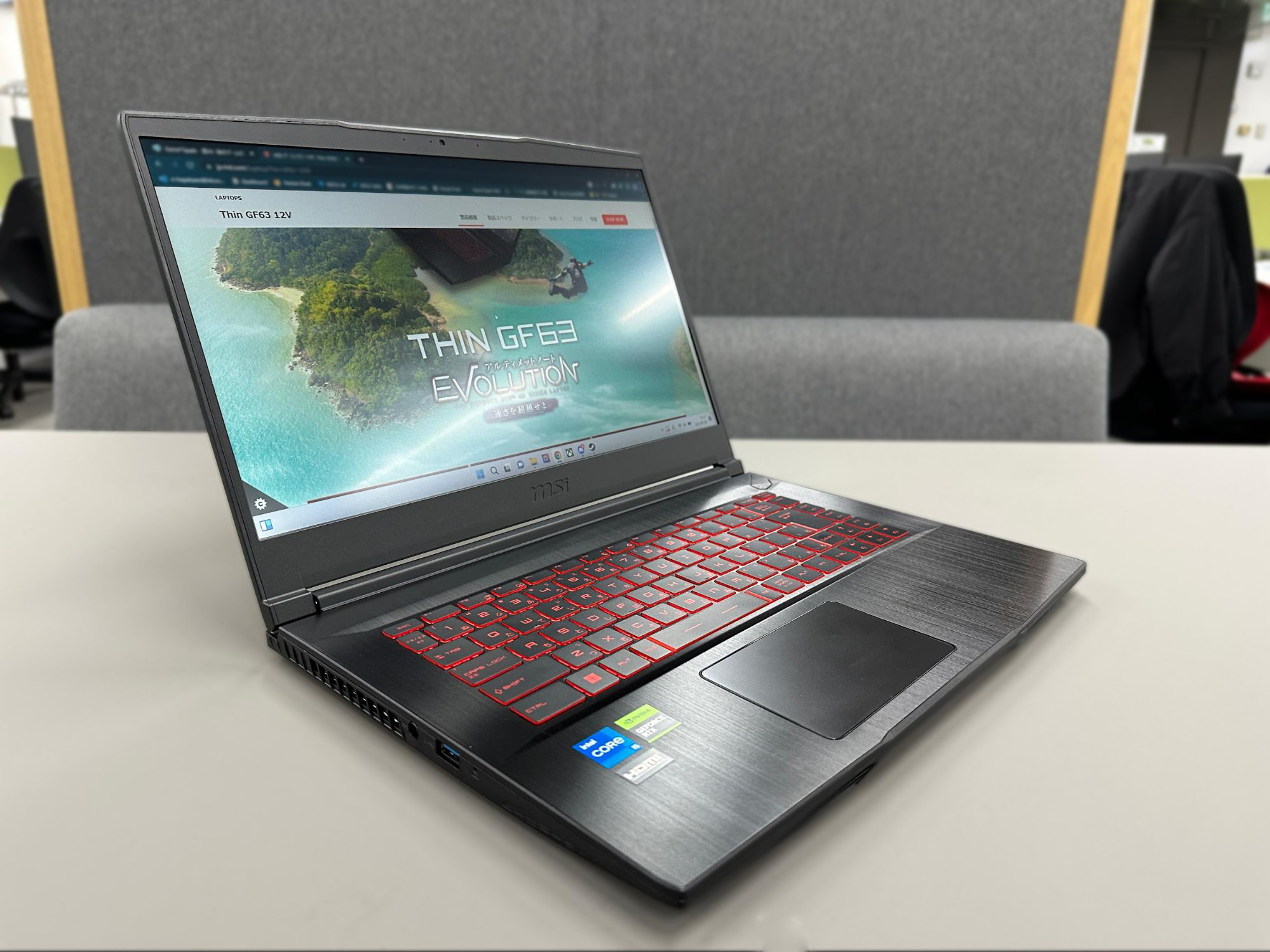 迷わず選べる「ゲーミングノート入門機」。MSIの薄型軽量モデル「Thin