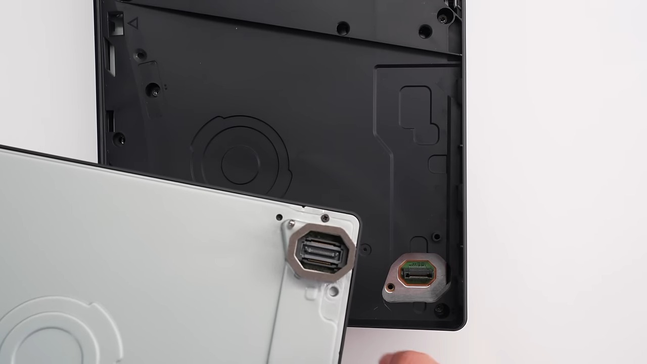 新型「PS5」の分解動画公開―チップに変更なしも冷却機能は強化 | Game