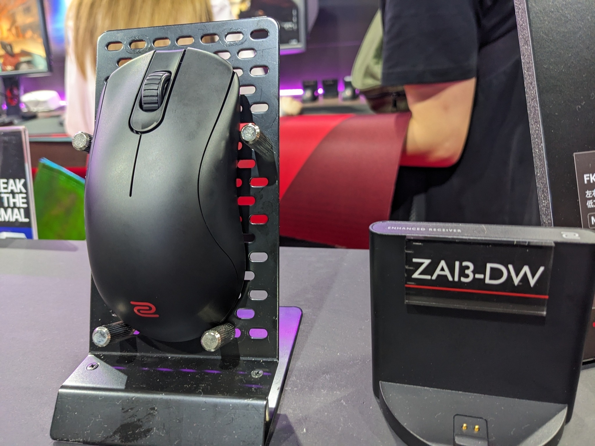 遂に…ワイヤレスモデルの「ZA13」が出るぞー!!BenQ「ZOWIE」ブースで初お披露目となるモニター&最新マウスを体験しよう【TGS2024】 | Game*Spark - 国内・海外ゲーム情報サイト 遂に…ワイヤレスモデルの「ZA13」が出るぞー!!BenQ「ZOWIE」ブースで初お披露目となるモニター&最新マウスを体験しよう【TGS2024】 | Game*Spark - 国内・海外ゲーム情報サイト