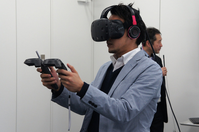 VR空間を歩く魅力は格別！「HTC Vive」体感レポ＆インタビュー