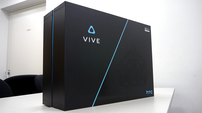 【開封レポ】「HTC Vive」が編集部にやってきた！ セットアップ方法やVR対応ゲームを解説