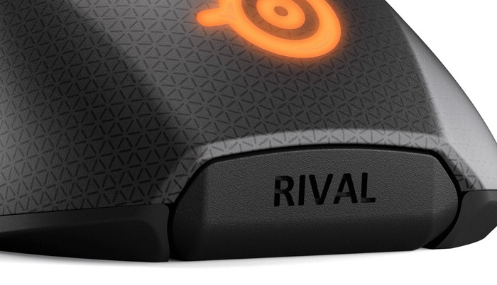 SteelSeriesのゲーミングマウス「Rival 700」7月発売―有機ELディスプレイ＆振動機能を搭載