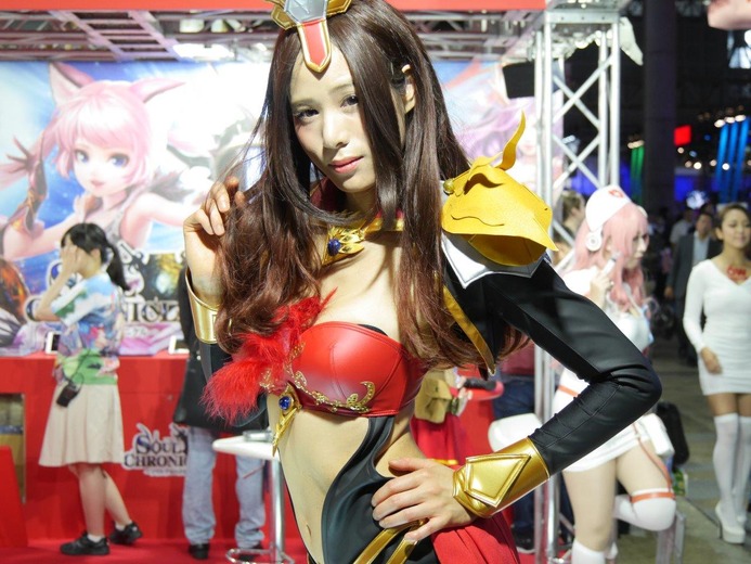 【TGS 2016】会場を飾る美人コンパニオンさんを紹介！1日目